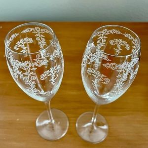 SOLD ON CHAIRISH! Champagne ‘Toasting’ Flutes w/Silver Rims & Etched Design - 2